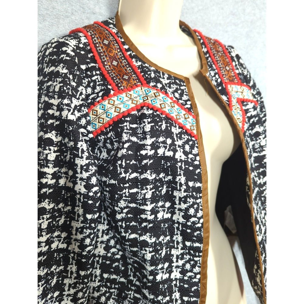 Boho Embroidered Jacket Women XS Black White Festival Southwest Aztec Easy Chic